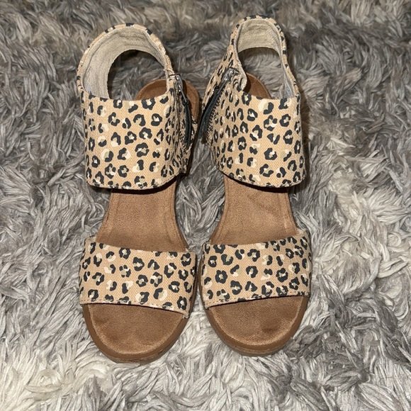 Toms Leopard sandals - Picture 3 of 6